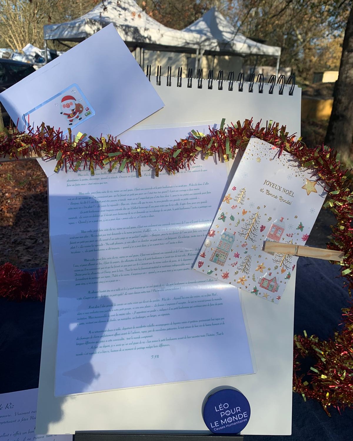 ✨ Retour sur l’atelier Conte & Philosophie du mercredi 26 novembre
📍 Aire de la Chaille, Mérignac
Organisé par Léo Pour Le Monde, en partenariat avec ADAV33, dans le cadre de la Quinzaine de l’égalité et de la diversité.
Filles et garçons… peut-on être différents et égaux ? 🤔
Lors de cet atelier, conte et discussion se sont mêlés pour offrir un voyage entre imagination et réflexion, un voyage au pays des pourquoi... Les enfants ont pu écouter, questionner et apprendre à penser par eux-mêmes, tout en échangeant avec les autres.
Parce qu’on peut réfléchir sérieusement… même en racontant des histoires !
Un grand merci à notre animatrice Sophie ; à l'ADAV33 pour cette très belle collaboration ; et à tous les participants pour leur curiosité et leur enthousiasme ! 🙏